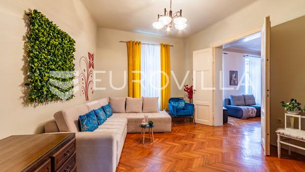 Varaždin, Centro de la ciudad - Amplio apartamento de 92,86 m²