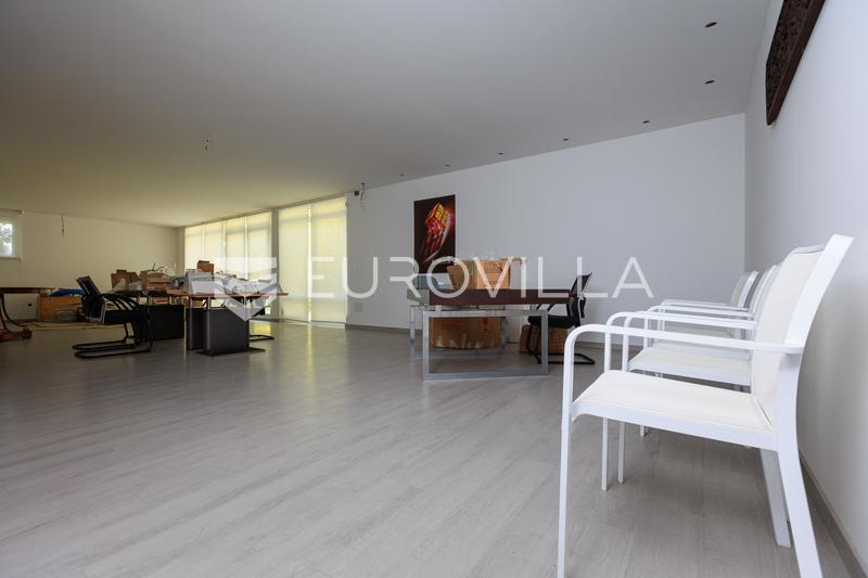 Crikvenica, Barci - Luksusowa willa z powierzchnią komercyjną i basenem - 42