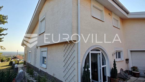 Slavonski Brod, Brodsko Vinogorje, Luksuzna vila s bazenom i saunom