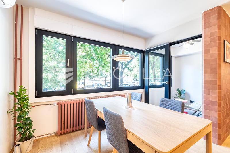 Zagreb, Jarun - a 200 metros - apartamento de dois quartos com 2 garagens e loggia - 5