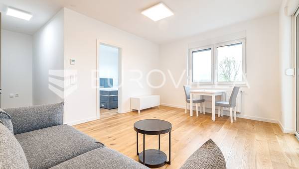 Zagreb, Bundek, nybyggnad, enrumslägenhet 58 m² med garageplats