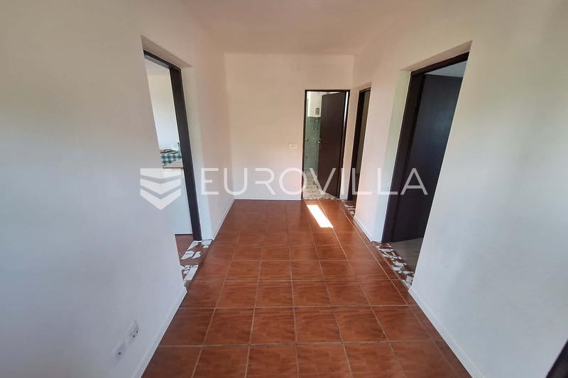 Slunj, Donji Furjan, dom 170 m², świeżo wyremontowany - 5