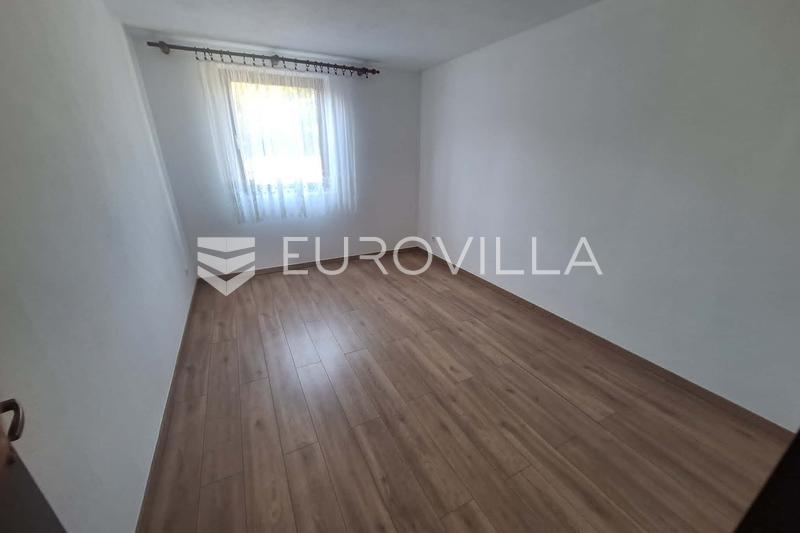 Slunj, Donji Furjan, dom 170 m², świeżo wyremontowany - 4