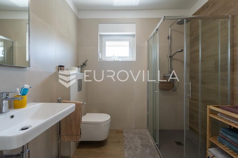 Porec, Rosini, moderne og elegant familievilla med basseng og havutsikt - 38