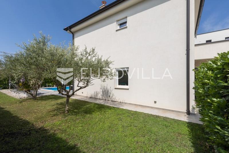 Porec, Rosini, moderne og elegant familievilla med basseng og havutsikt - 10