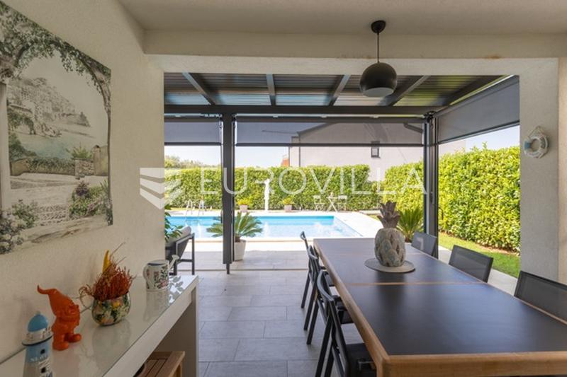 Porec, Rosini, moderne og elegant familievilla med basseng og havutsikt - 3