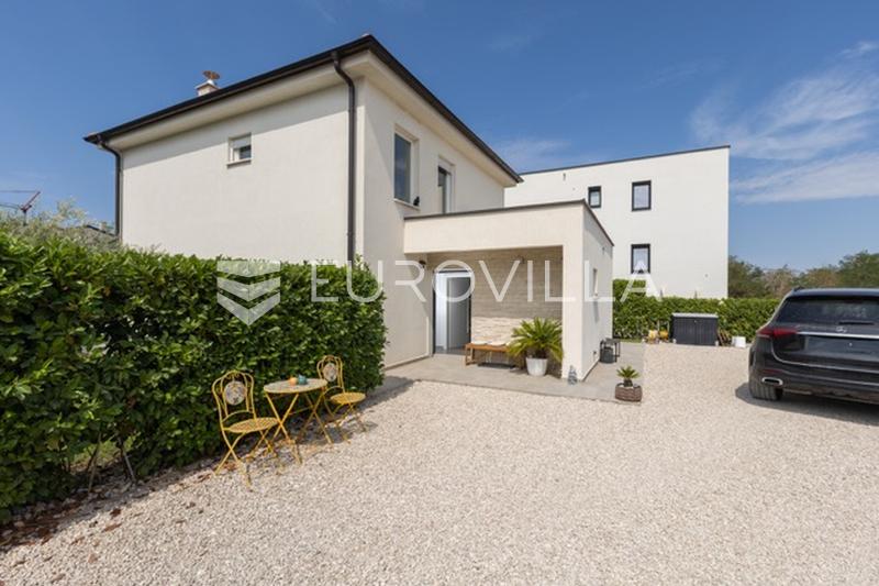 Porec, Rosini, moderne og elegant familievilla med basseng og havutsikt - 8