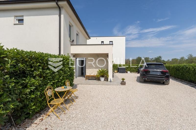 Porec, Rosini, moderne og elegant familievilla med basseng og havutsikt - 9