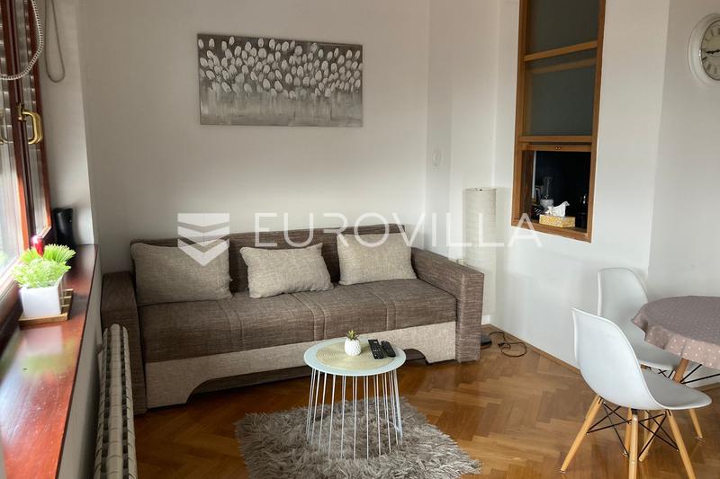 Zagreb, Trešnjevka, dvosoban stan 46 m² s balkonom, najam