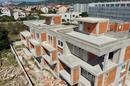 Kaštel Lukšić, třípokojový penthouse se střešní terasou a dvěma parkovacími místy - 6