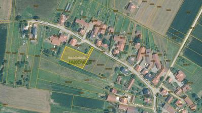 Jakovlje, građevinsko zemljište površine 1372 m²