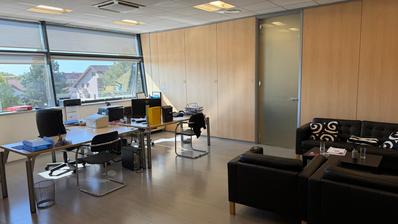 Zagreb, Zitnjak, poslovno-skladiščna stavba 9.540 m² na parceli 9.600 m²