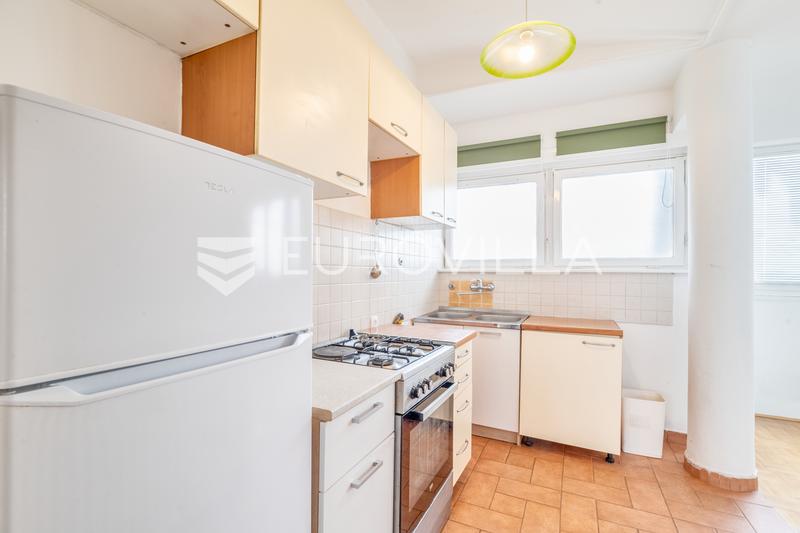 Zagreb, Tenžerina, trosoban stan za djelatnike,  78 m2
