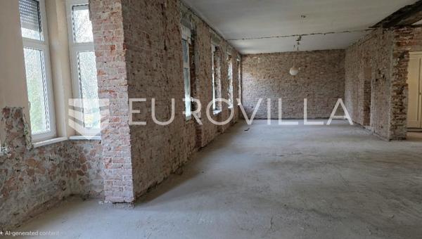 Osijek, Gornji Grad, elite fireværelses lejlighed, 160 m², med private parkeringspladser