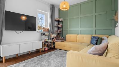 Istra, Funtana, novouređeni stan 60 m² u visokom prizemlju sa lijepim vrtom