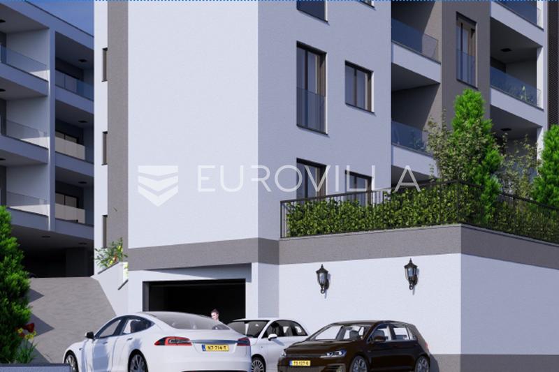 Omiš, Nemira, two-bedroom apartment on the 1st floor of a new development with an elevator, 71.44 m²
