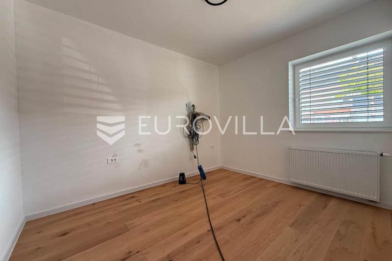 Osijek, Cepin, 40 m² bahçeli ve otoparklı tek yatak odalı daire - 5