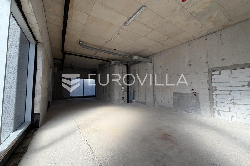 Záhřeb, Náměstí Franja Tuđmana, komerční prostor v přízemí, 138 m², novostavba - hrubá stavba - 1