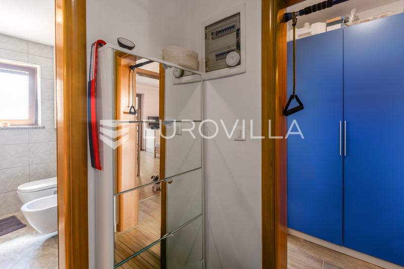 Istria, Kastelir, Appartamento bilocale completamente arredato con due ampie terrazze e parcheggio privato - 6