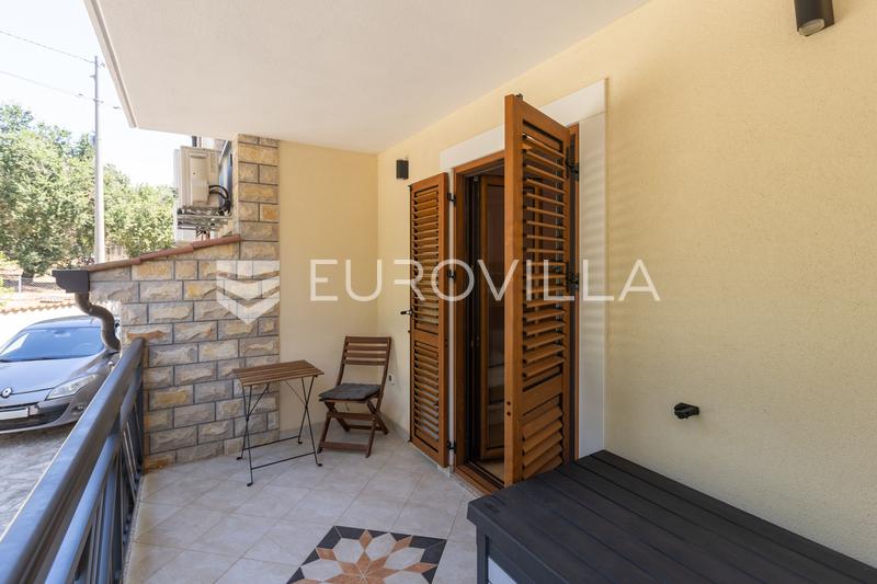 Istria, Kastelir, Appartamento bilocale completamente arredato con due ampie terrazze e parcheggio privato - 11