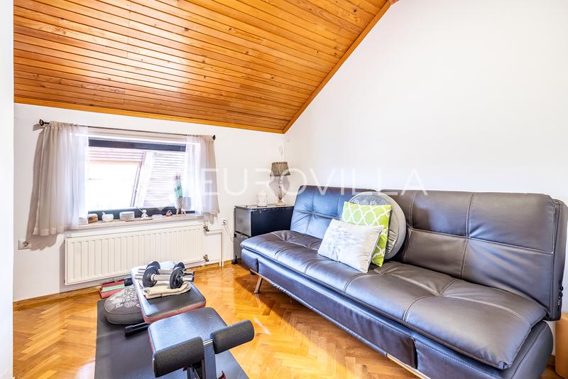 Dubrava, Oporovec - Fireværelses lejlighed, 129,57 m², med to altaner, have og parkeringsplads - 8