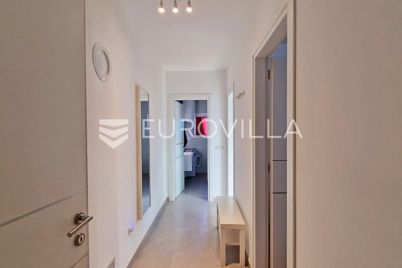 Peroj, Fazana - Geräumige 130 m² Wohnung mit 227 m² Garten und großem Kellerraum - 12