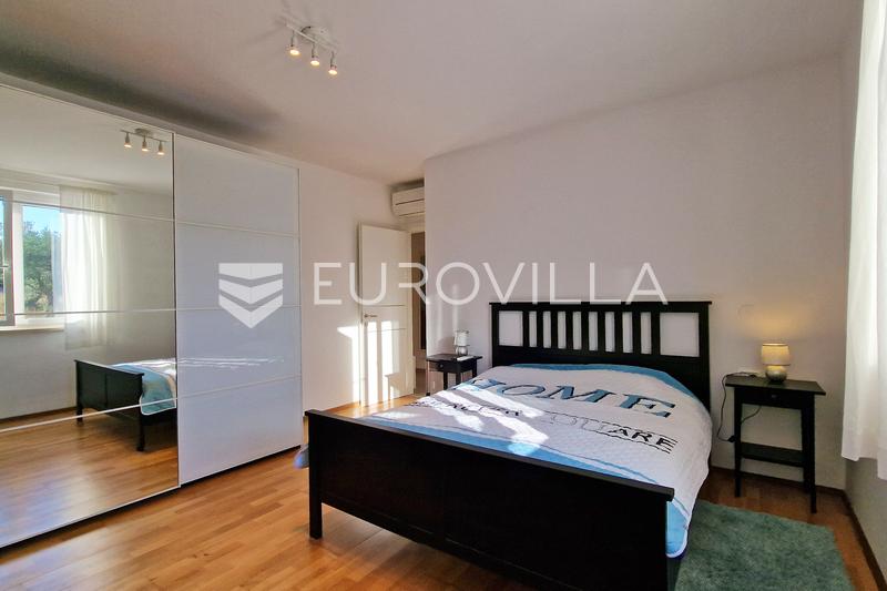 Peroj, Fazana - Geräumige 130 m² Wohnung mit 227 m² Garten und großem Kellerraum - 13