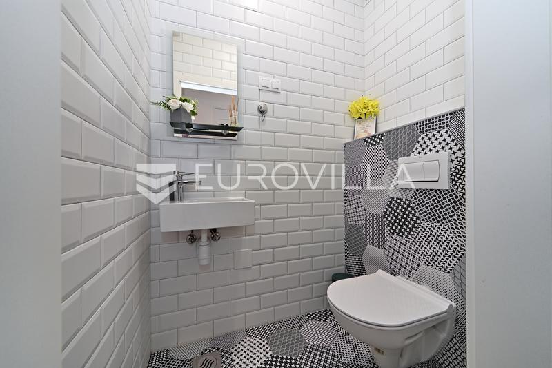Osijek, Retfala, prodaja moderno i elegantno uređenog stana površine 97,86 m², s garažnim parkingom - 15