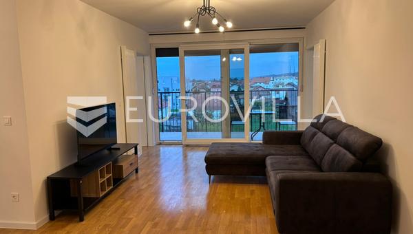 Zaprešić, centrum, funktionel etværelses lejlighed 46 m²