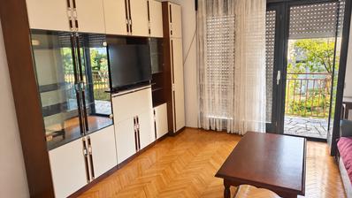 Rijeka, Srdoči, spacious three-room apartment, 70,94 m², two garages