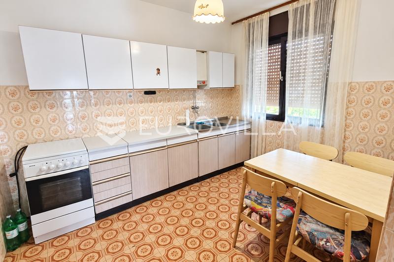Rijeka, Srdoci, spacieux appartement de trois pièces, 70,94 m², deux garages - 2