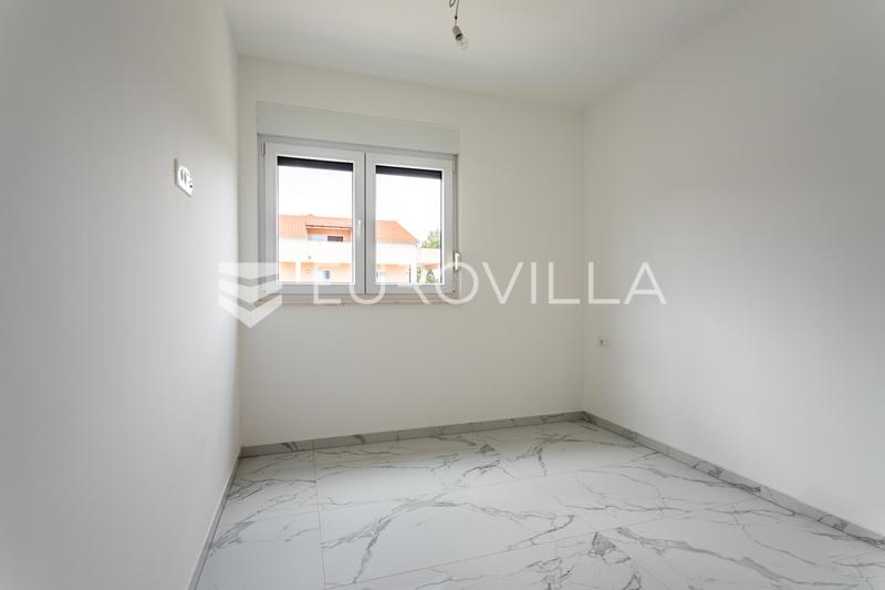 Ciovo, Okrug Gornji, attico trilocale con terrazza sul tetto e vista mare - 25