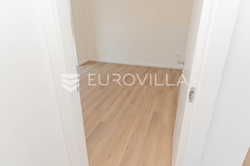 Tribunj, novo edifício, apartamento no segundo andar, 86,16 m² - 11