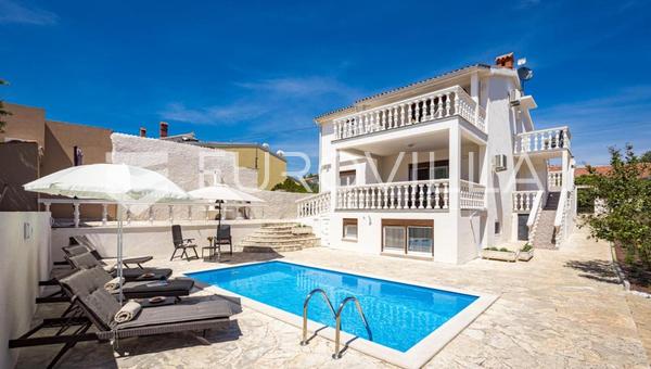 Medulin, Istria - Lujosa villa independiente de 205 m² con piscina y vistas al mar