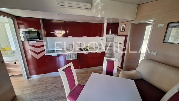 Duga Resa, Mrežnički Brig, kuća 128 m² s 3 apartmana, blizina rijeke Mrežnice