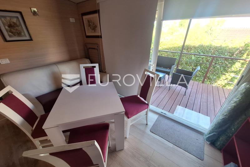 Duga Resa, Mrežnički Brig, kuća 128 m² s 3 apartmana, blizina rijeke Mrežnice - 2