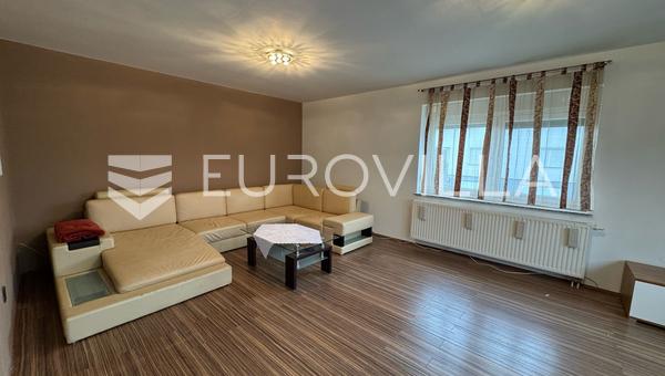Đakovo, Vila, stambeno, poslovna katnica, 326 m²