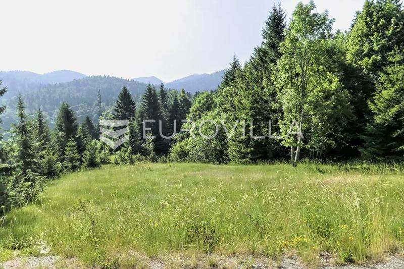 Ravna Gora, Stari Laz, a beautiful plot of 2,537 m² with a regular shape