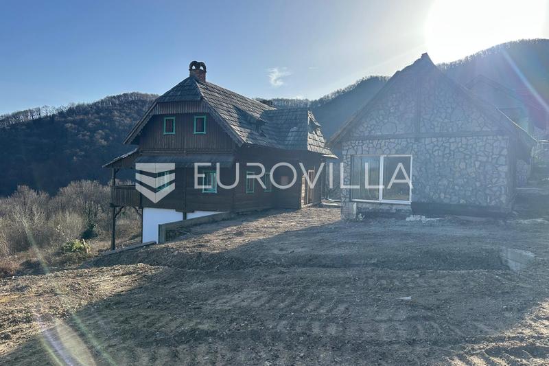 Samobor, ekologiczna posiadłość z trzema budynkami o powierzchni 1000 m² na działce o powierzchni 15 000 m² - 15