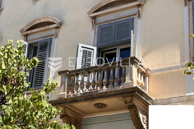 Pola, Centro, Spazioso appartamento di 135 m² con terrazza, due unità combinate nel cuore della città - 4