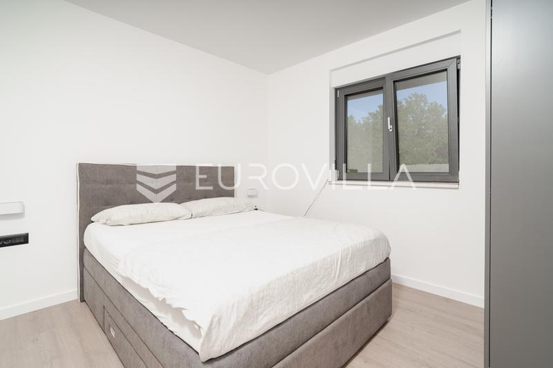 Zadar, Privlaka, apartamento de dos dormitorios con jardín, 83.47 m² - 10