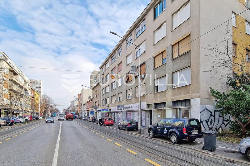 Záhřeb, Maksimirska, přízemní obchodní prostor s výhledem na ulici, 25 m² - 2