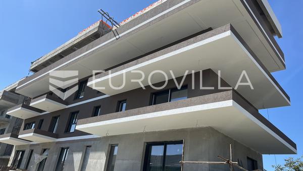 Slavonski Brod - Luksusowy apartament dwupokojowy, 93 m², z prywatnym ogrodem