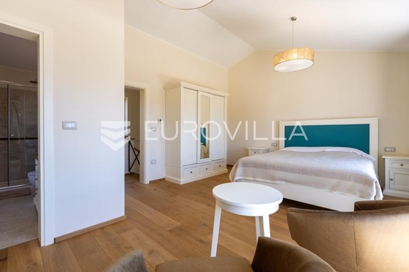 Istrien, Vodnjan, lyxig sten villa med pool, stor tomt och utsikt över Brijuni-öarna - 31