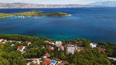Hvar, Jelsa, stavební pozemek 738 m²
