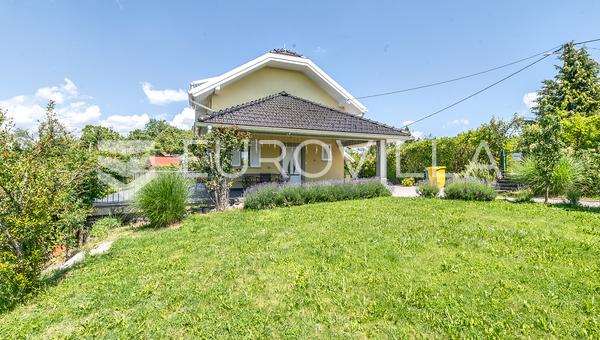 Zagorje, Tuheljske Toplice, casa com uma vista única