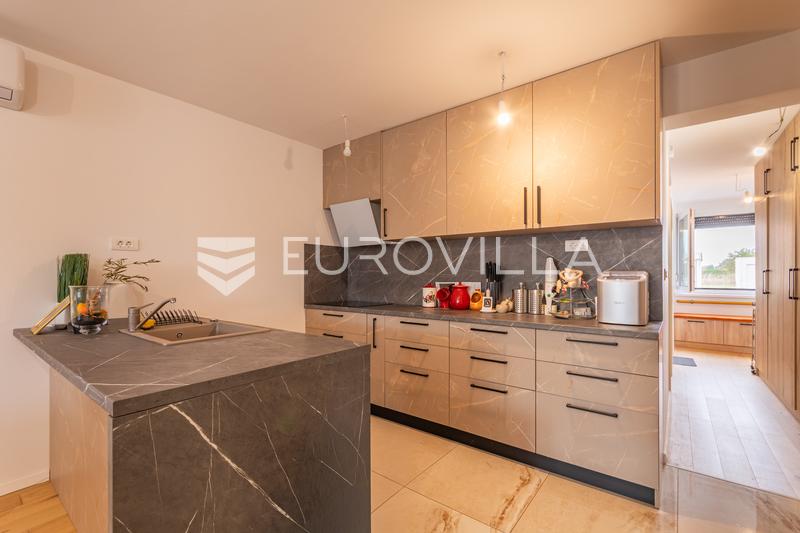 Varaždin, Kućan Marof - apartamento moderno y completamente amueblado de dos dormitorios, 85,83 m² - 2