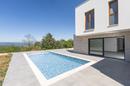 Isztria, Modern villa úszómedencével és kilátással az Učka-hegyre és a természetre - 1