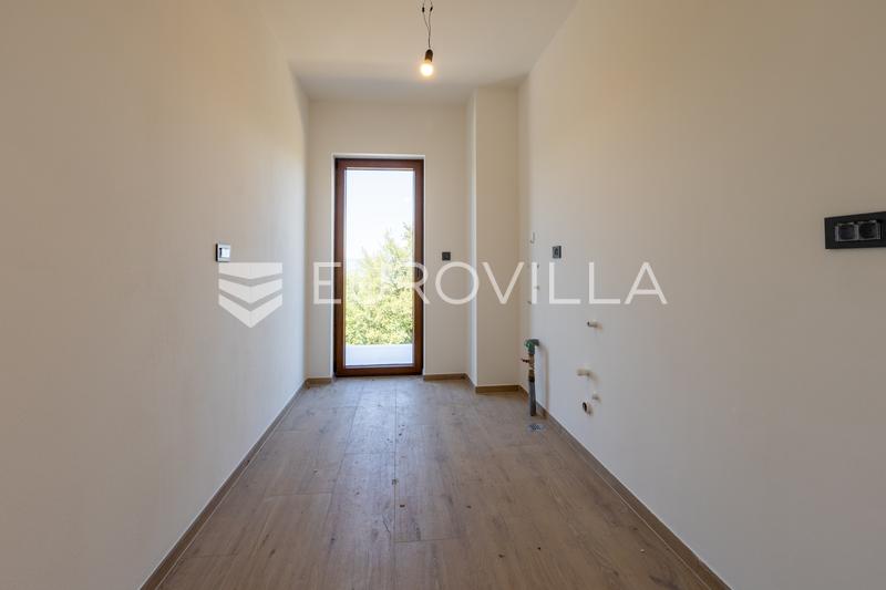 Isztria, Modern villa úszómedencével és kilátással az Učka-hegyre és a természetre - 28