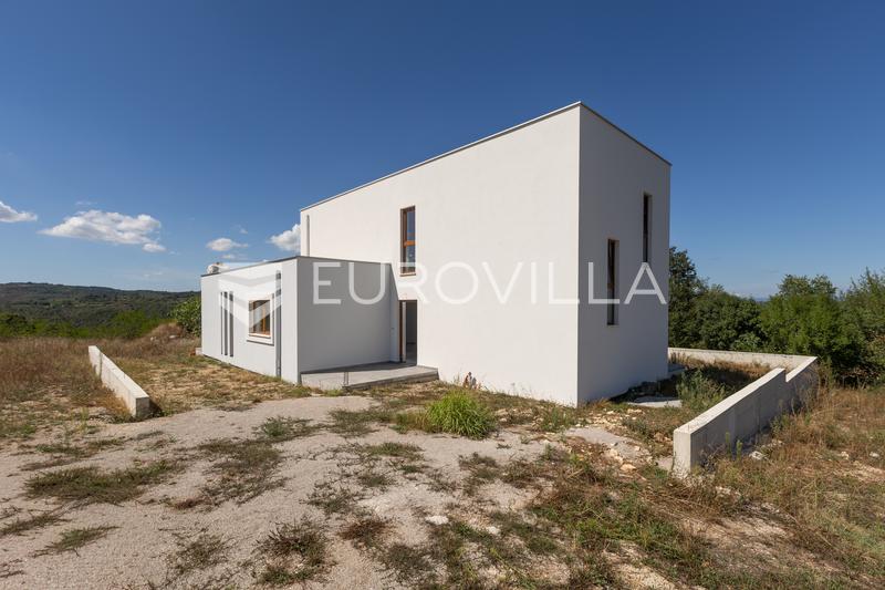 Isztria, Modern villa úszómedencével és kilátással az Učka-hegyre és a természetre - 34